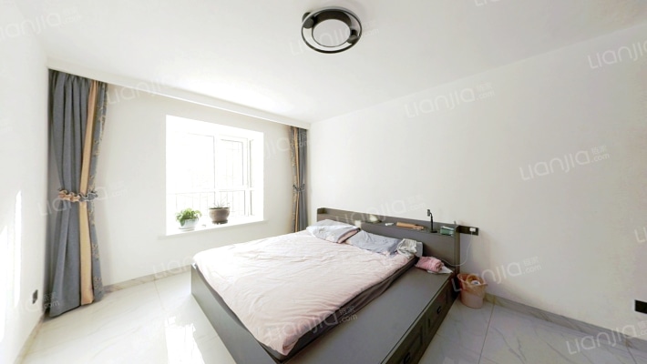 玖惠小区  2012年修建   地暖 精装低楼层 可按揭-卧室A