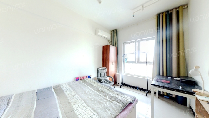 临 近宜家旺商场，槐林菜市场，交通便利购物方便-卧室