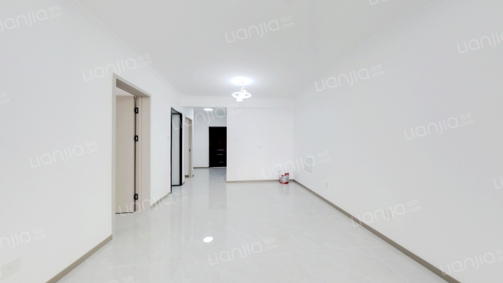 德信公园北侧 毛坯大两居 视野开阔-客厅