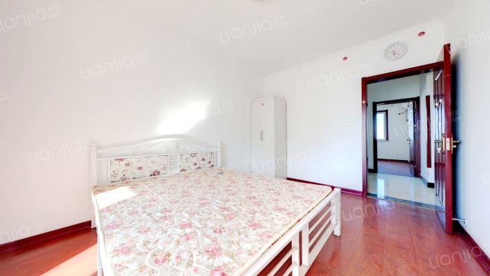 精装修 明卫 南北通透2居 主卧阳台 高楼层 边户-卧室A