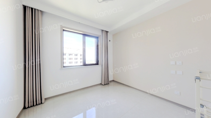 高新区全明格局南北通透集中供暖-卧室A