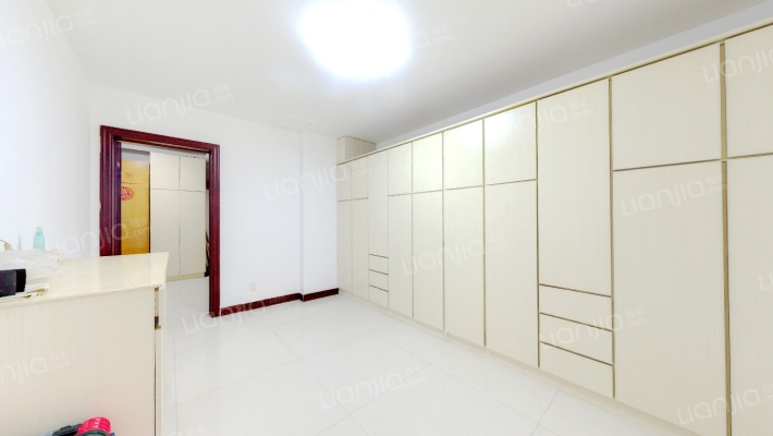 园林式小区，带下跃，买一层带一层，配套齐全。-卧室A