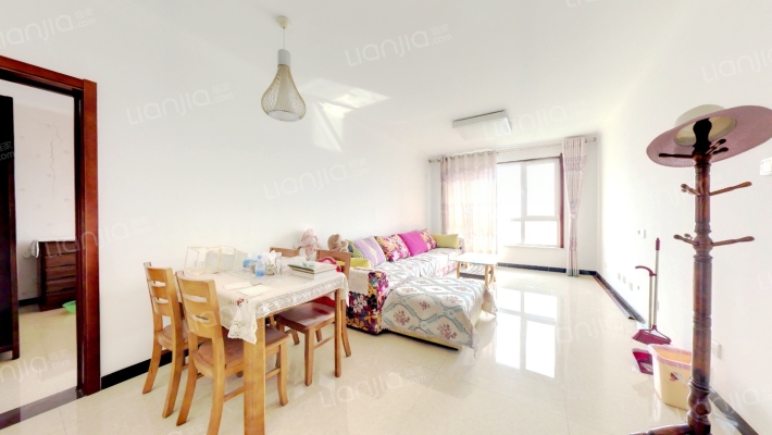 金竹花园   100.4平 全南两居室-客厅