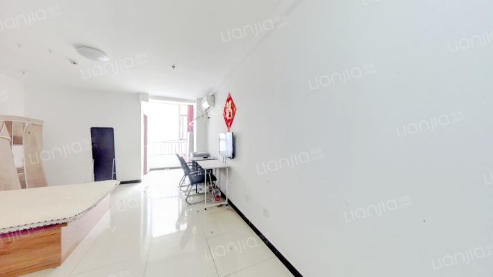 南向正规一居室 好楼层 简单装修-卧室