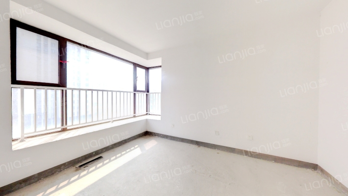 满二税少，中低楼层，采光充足，配套齐全，交通便利-卧室C