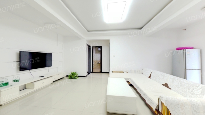 冠云路 满五唯一 南北通透带装修-客厅