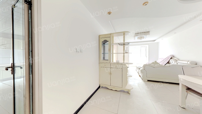 南向格局 楼层好 视野宽阔 适合居住-客厅