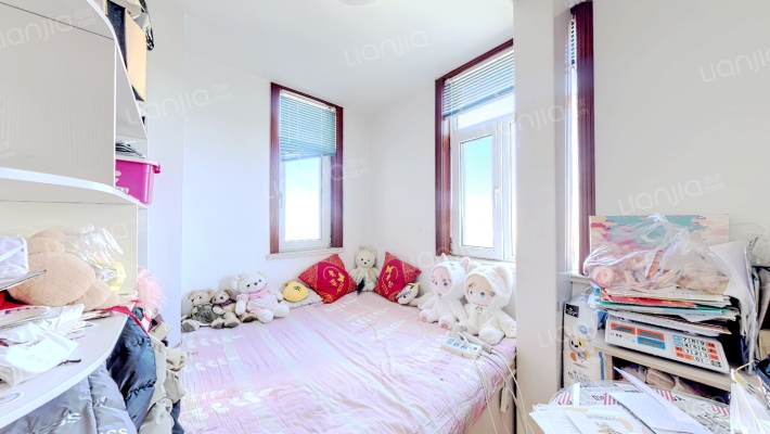 凯旋门 南北通透大两居双卫 好楼层 拎包入住 满五唯一-卧室C