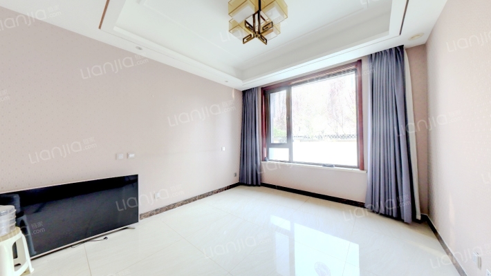 鸿坤理想湾下叠别墅，精装修，满五不唯一，诚意出售-卧室D