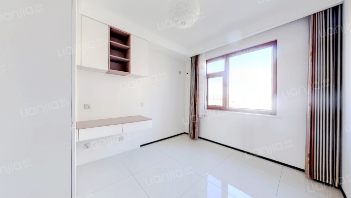 出售金品时代  南北通透两居 精装未住-卧室A