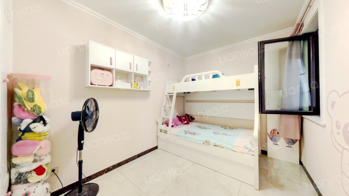 高铁新干线 2室1厅 南-卧室A