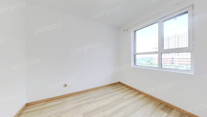 鹏渤印象城牛津花园 3室1厅 南 北-卧室A