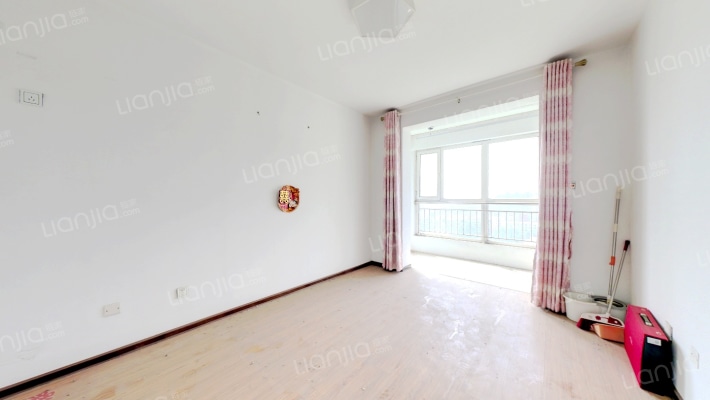 简单装修，明厨明卫，好楼层采光无遮挡。-卧室B