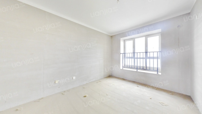 华融现代城，南北通透三居，房本满二，业主诚意出售-卧室A