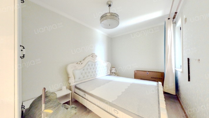 鸿坤理想湾北区 3室2厅 南-卧室A