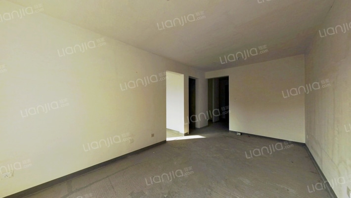 楼层好，中间楼层，视野宽阔，采光充足-客厅