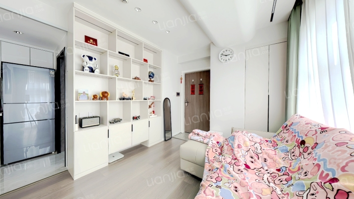 万科城际之光 2室1厅 南-客厅