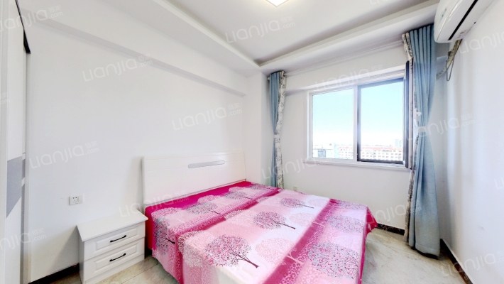 钻石商圈 房本满五 精装电梯房 南北两居 有钥匙-卧室A