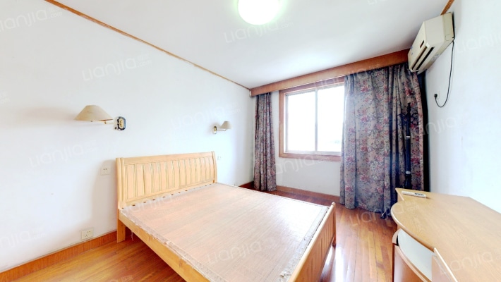 常福小区 环境幽静 实用面积大 适合一家老小居住-卧室B