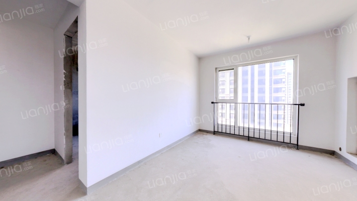 高铁新城狮子城正规一居室，厅室分离，户型方正-客厅