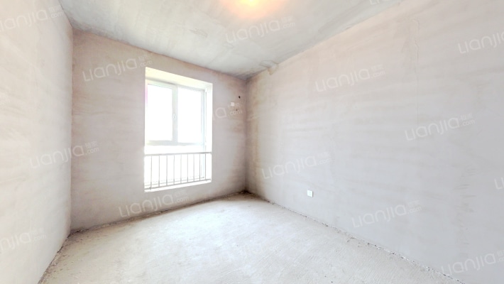 满五  中间楼层 三居采光全天-卧室C