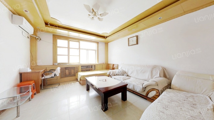 开发区槐林新村小区  地理好  交通便利    税费低-卧室C