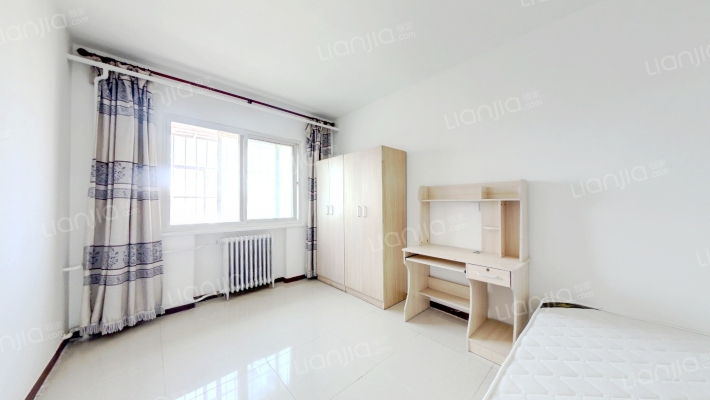 出售老农行小区  南北通透两居 交通方便-卧室A