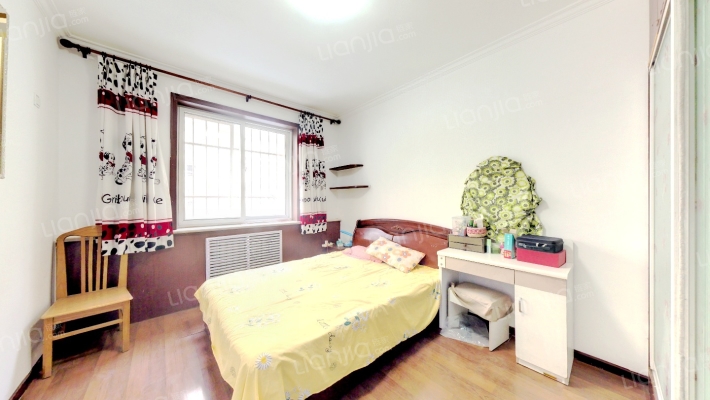 华泰豪庭 2室2厅 南 北-卧室A