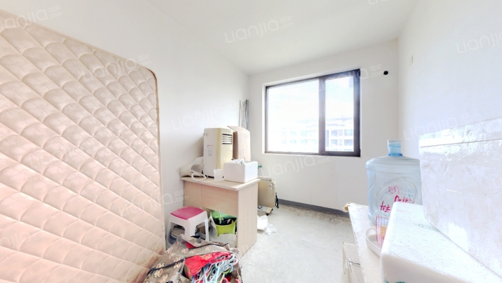 南北向的户型，采光好，通风好，户型好，视野好-卧室A