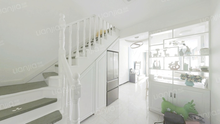 卓悦城北京未 精装复式 两室两厅一卫-客厅