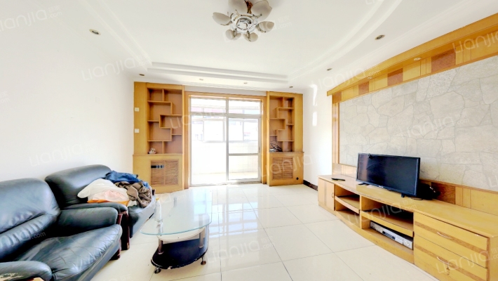 槐林新村 3室2厅 南 北-客厅