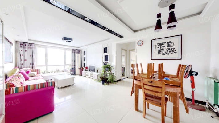 矿山局家属院南北通透的大三居。精装，干净。-客厅