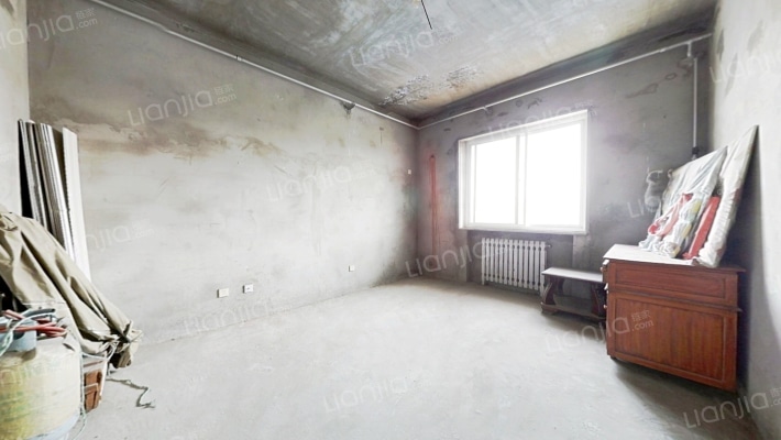 十八局建造小区  光明小区  满五  诚心卖-卧室C