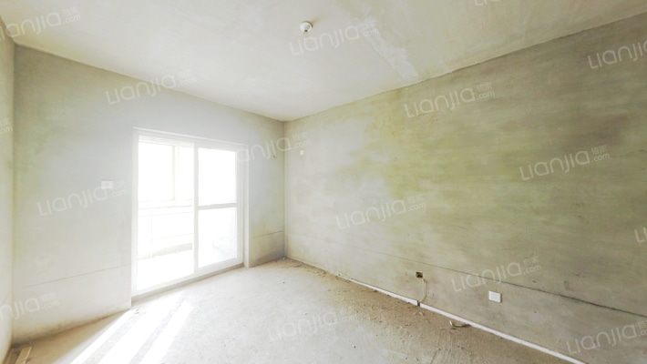 经典板楼户型，公摊小，采光充足，房本满五-卧室A