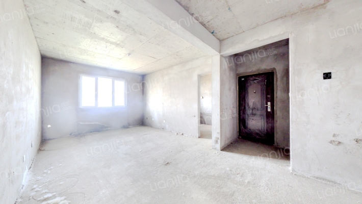 精装三居室，自住标准，随时看房礼包入住-客厅