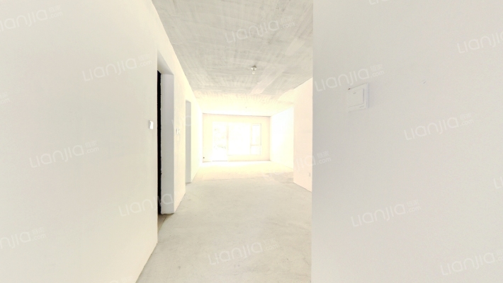 桃源新都孔雀城洋房带下跃带地上小院-客厅