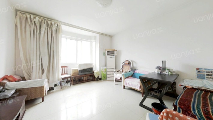 涿州开发区 双语旁 惠友康庭 通透两居室 房本满二-客厅