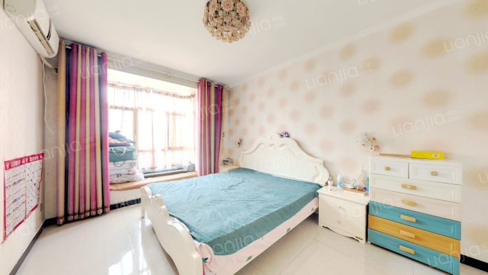 红绳凯旋门70年产权花园洋房社区南北通透大两居-卧室B