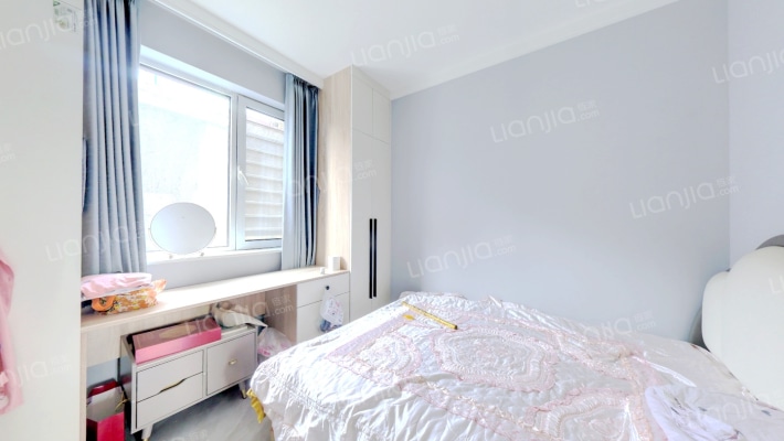 香邑溪谷 南北通透三居 自住精装修满二税低-卧室B