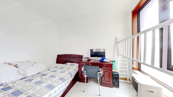 鸿坤理想湾南院，满五唯一，精装修小三居-卧室C