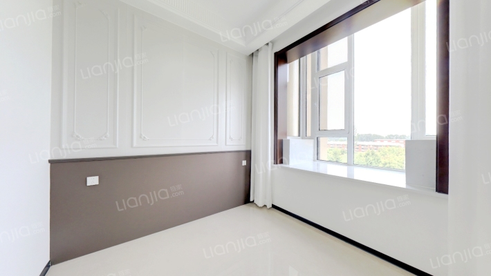 香邑溪谷原墅 中叠 全天采光 房本满二带车位-卧室D