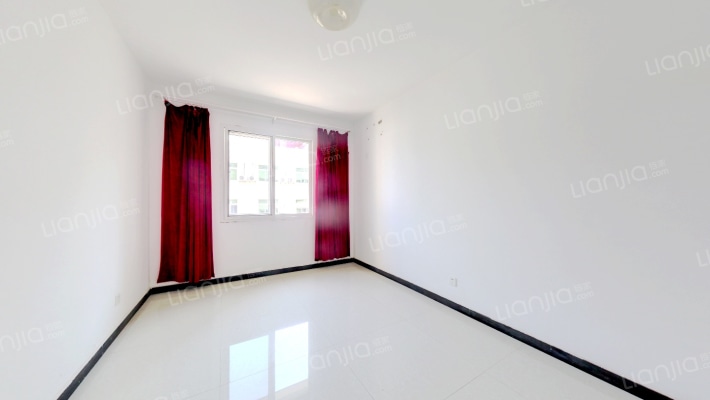 房本满五 户型方正 停车方便 集中供暖-卧室D