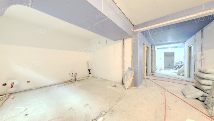 天地新城，双语片区，一楼带下跃-客厅A