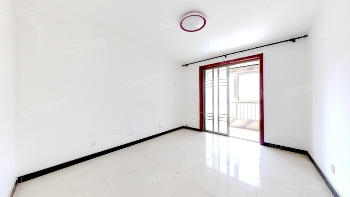 开发区政法街 南北通透3居 精装 电梯房小高层 证满五-卧室C