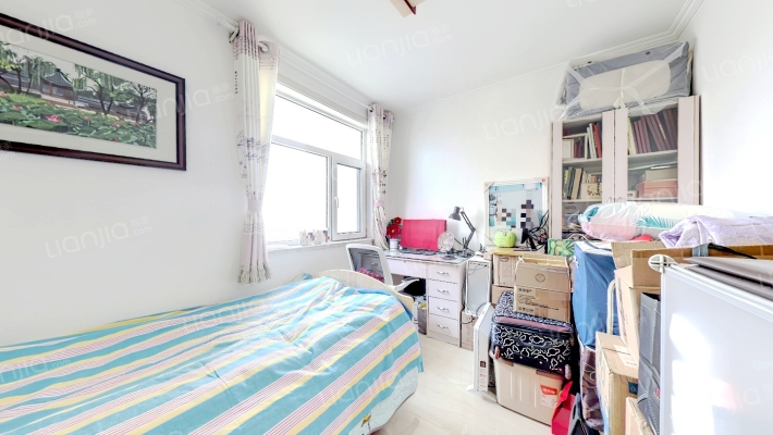 房本满五唯一 精装修， 好楼层， 全天采光无遮挡。-卧室A