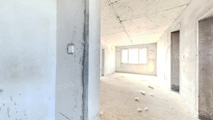 三居双卫，温莎假日别墅里的观景高层，采光好-客厅