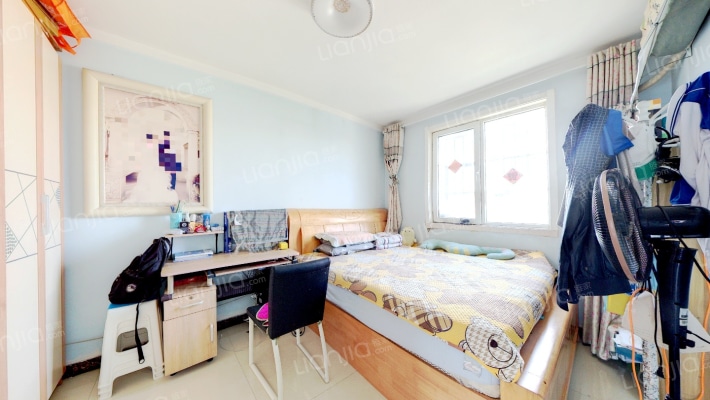 东林家园精装修两居室有电梯中楼层-卧室A