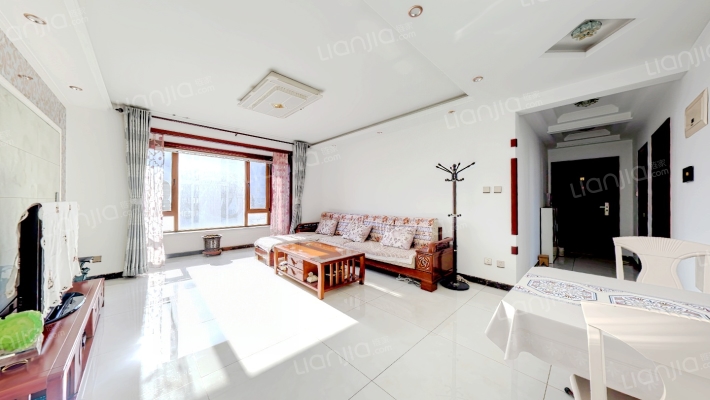 涿州高铁东站高铁新干线全明简装3居室，楼层高采光好-客厅