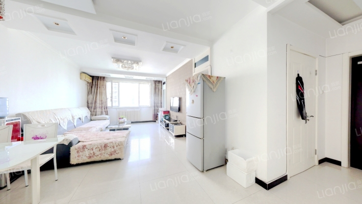 北京理想城 南北大两居 中间楼层 室内带一个储物间-客厅