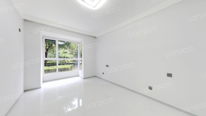 天地新城 南北通透大三居 业主自住装修 拎包入住-卧室B